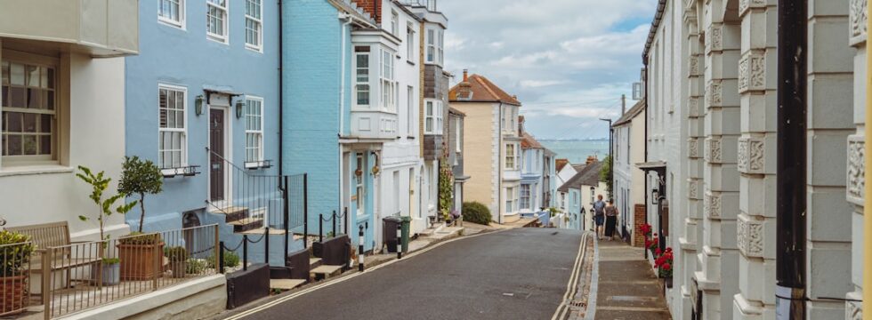 Substantial UK property representing high value mortgage lending