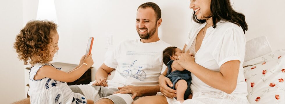 Expat Insurance Protection Family UK Protecting family while living abroad - expat family together