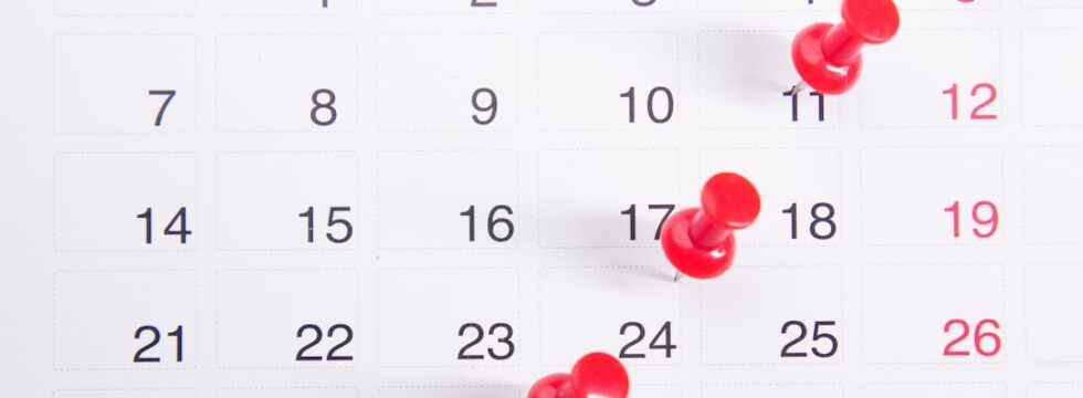 Commercial Remortgage Cliff 2026 2026 commercial remortgage cliff fixed rate ending - calendar deadline clock