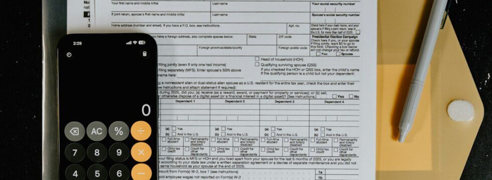 Stock Loans vs Selling Shares Tax Stock loans vs selling shares tax comparison UK - calculator tax documents