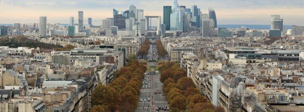 Bridging loans France: La Défense business district seen from the Arc de Triomphe